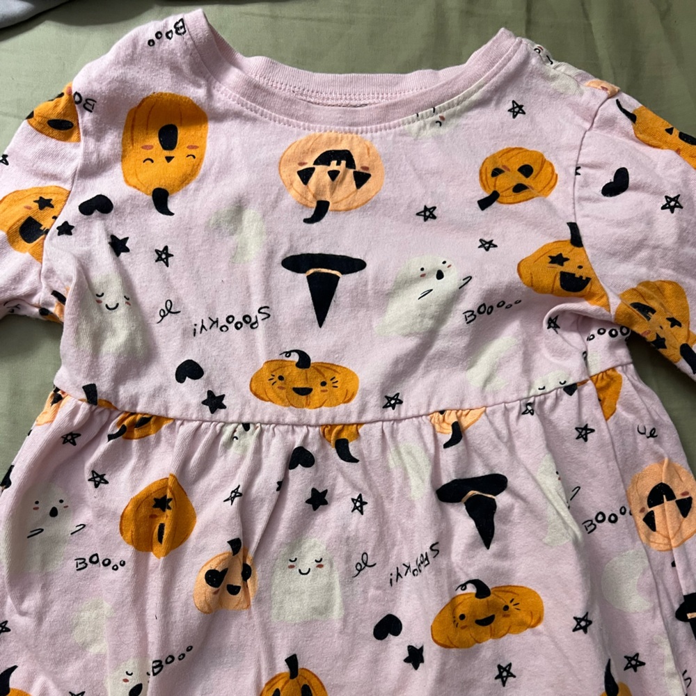 Ultimate Halloween Collection, size 5T - Picture 8 of 13